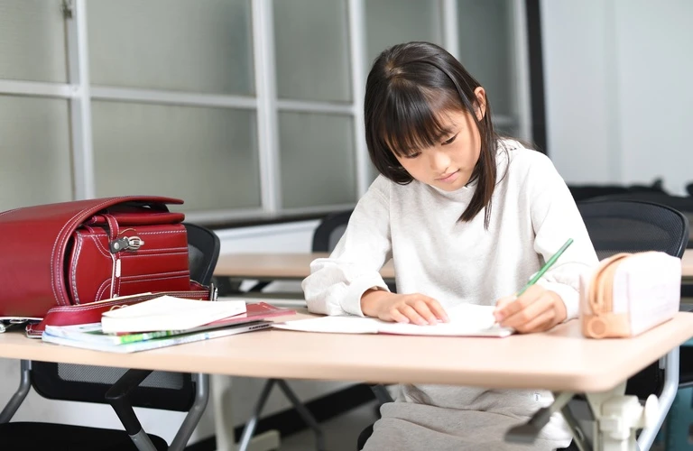 小学生の学習をサポート | 防府市の学習塾ならスクールIE 防府校