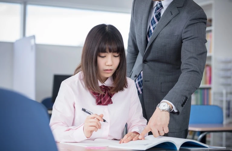 個別指導を提供 | 防府市の学習塾ならスクールIE 防府校